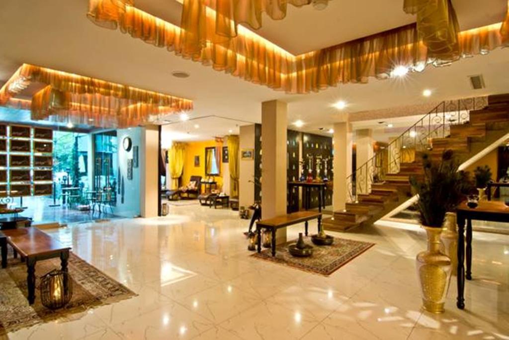 Rashmi'S Plaza Hotel Vientiane Esterno foto