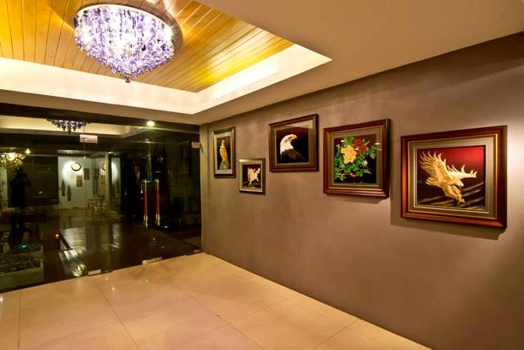 Rashmi'S Plaza Hotel Vientiane Esterno foto